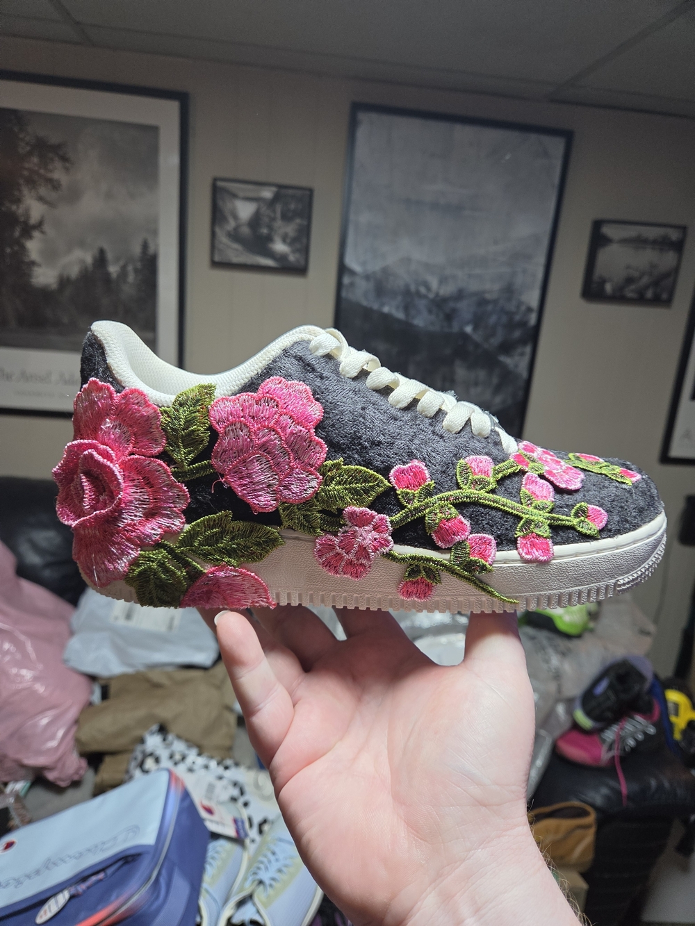 🔥🔥Custom Air Force Ones- Black with Red & Pink Roses - Picture 2 of 11